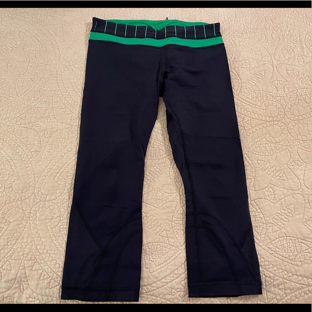 Lululemon inspire crops